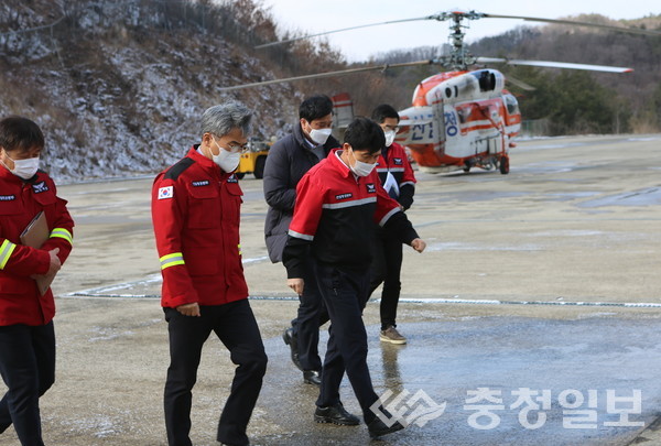고기연 산림항공본부장, 진천산림항공관리소 점검