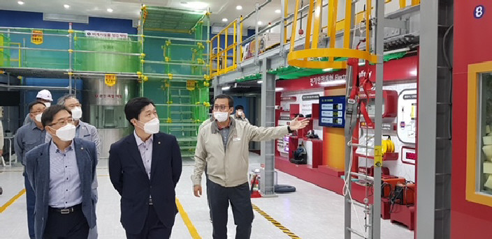 한국가스안전공사 노오선 기술이사 (주)LG화학 안전지원 업무협약 체결 및 (주)현대오일뱅크 현장 안전실태점검 실시