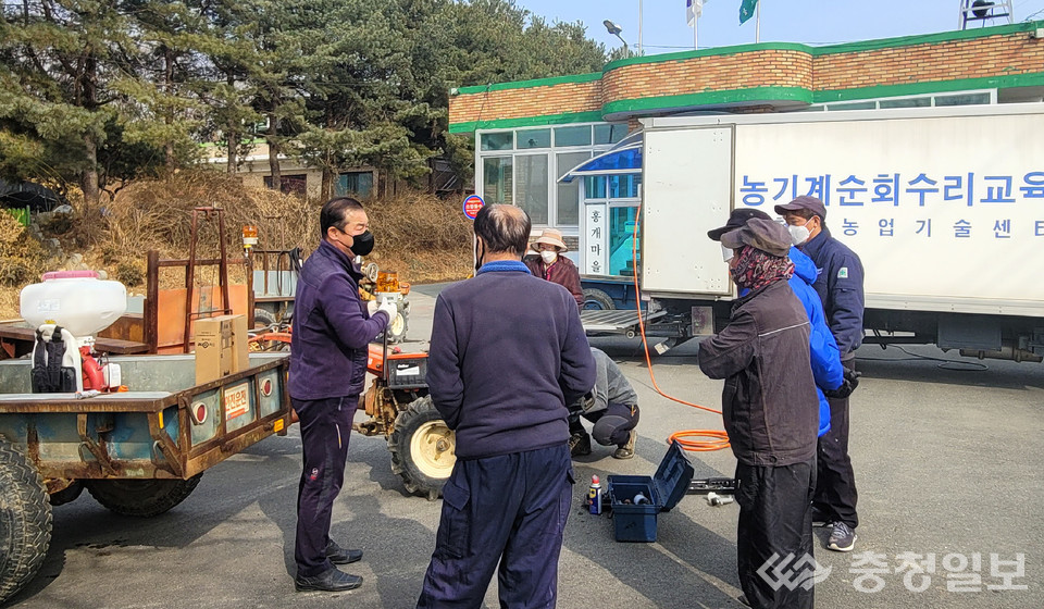 진천군, 10월까지 찾아가는 농기계 순회수리교육