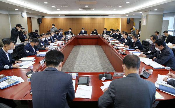 민선8기 힘쎈충남 첫 조직개편안 나왔다
