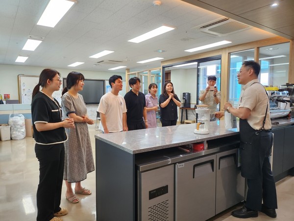 예산꿈빛학교, 수요자 설계형 손수차림 직무연수 운영
