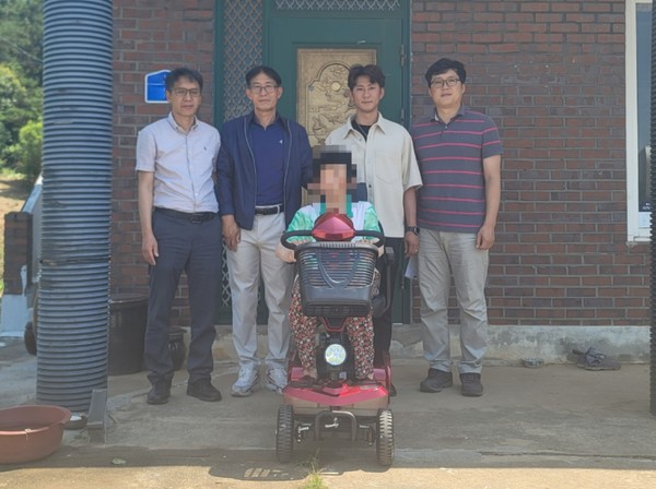 ㈜제이디와이, 예산군 봉산면 홀몸노인에 전동스쿠터 1대 기탁