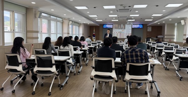 예산교육지원청, 2022 개정교육과정 기반 학교자율시간 역량 강화 연수 운영