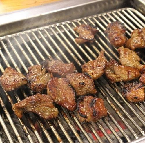 서울 5대 돼지갈비집으로 유명한 잠실맛집 석촌옛터, 석촌호수 데이트코스로도 각광