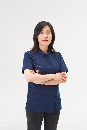 추나요법을 통한 골반교정