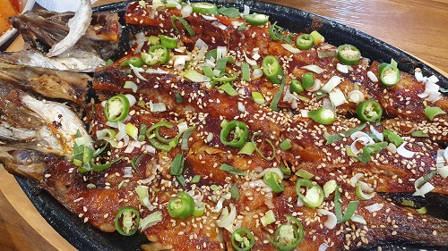 추운 겨울과 봄 사이 대부도 맛집 할머니소머리국밥&속초코다리냉면 추천
