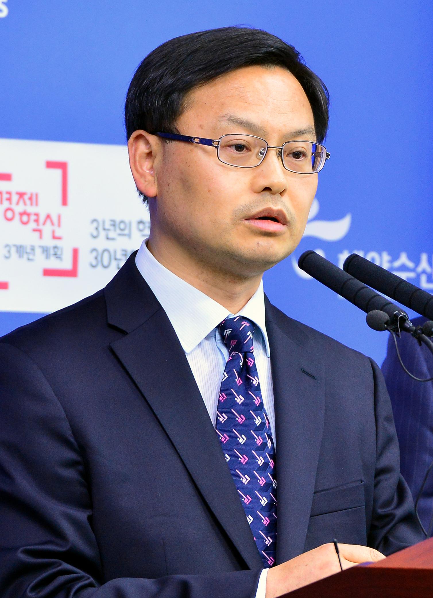김성범 해수부 과장, 국제유류오염보상기금 의장 5년 연속 선출