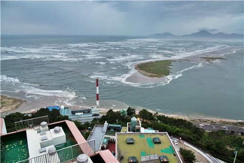 달아오르는 서부산, 동부산 바통 이어받나 