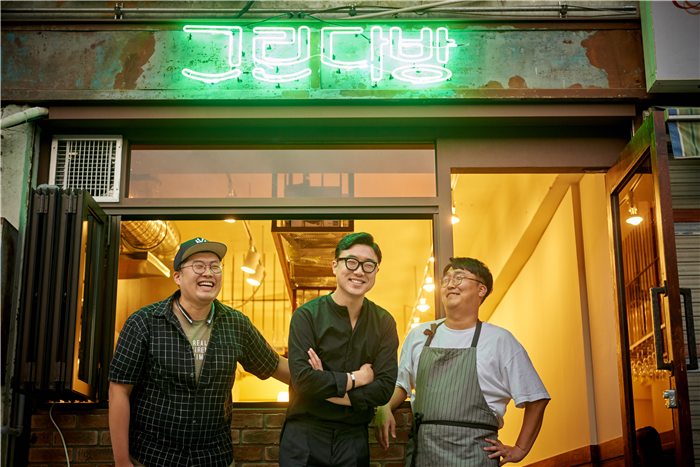 (청년상인 In 전통시장)①재기발랄 청년상인들, 대림상가에 젊음을 불어넣다