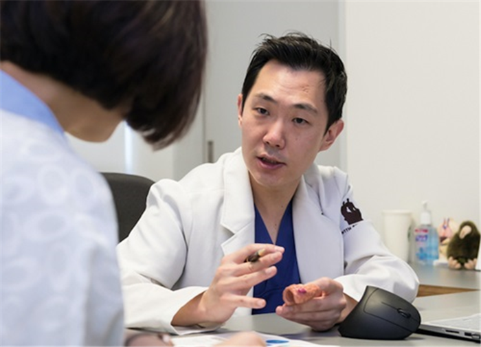 조우진 위드심의원 원장, 대한두경부초음파연구회 공로패 수상