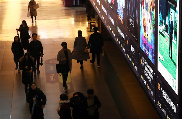 CJ CGV “대구 전체 영업점 28일부터 임시휴업...확진자 동선 무관”