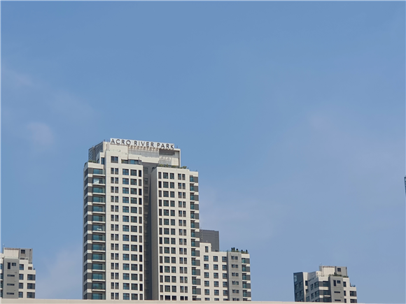 (영상)강남 대장주 아리팍·은마 경매시장서 굴욕