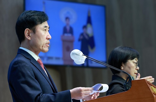 하태경 지도부, 부산 던지고 서울 온 사람 뒤통수 때렸다