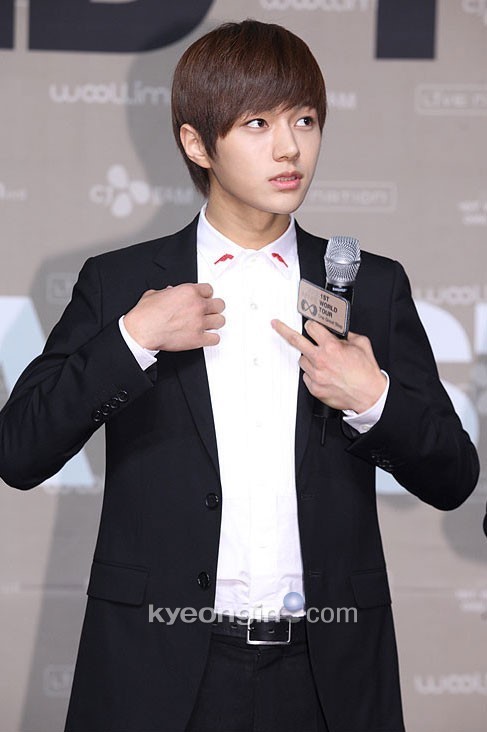 [경인포토]인피니트 월드투어, 엘의 조각같은 외모 여심 흔들
