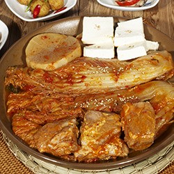 생생정보통 중독성 있는 돼지고기 김치찜을 맛볼 수 있는 곳은?