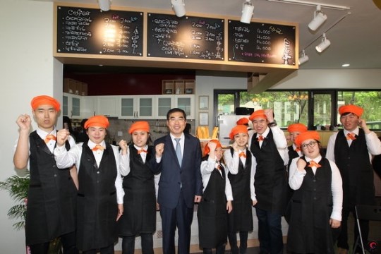 장애 넘어 커피를 만드는 사람으로
