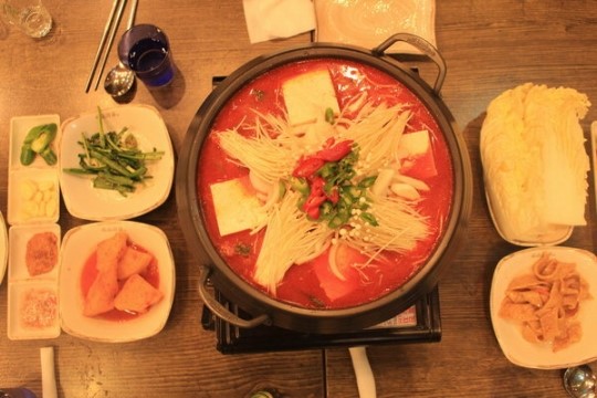 [맛집을 찾아서]인천 남동구 육대장 본점