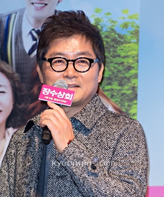 [경인포토]장수상회 강제규 감독, 돌아가신 어머님께 드리는 영화