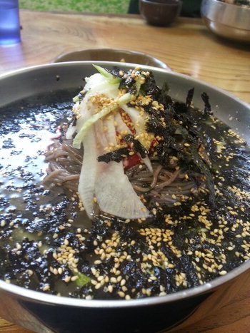 [맛집을 찾아서] 시흥 ‘강릉해변 메밀막국수’