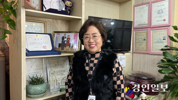 [인터뷰] ‘33년째 미용봉사’ 인천 머리사랑미용실 이옥선 원장