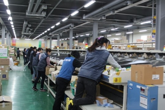 [탐방] 소문난 티제이팜 최첨단 물류센터에 가보니…