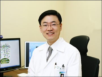 1번 공약 치매 국가책임제‥단계적으로 접근해야
