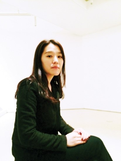 [아트인을 만나다 - 이은주 더페이지 갤러리 큐레이터]“미술이 곧 삶”