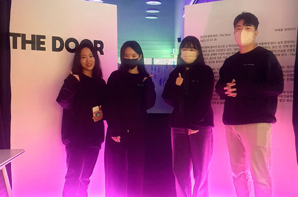 “질문에 답한 순간, 당신은 이미 한계에 갇혔다”…실재 가상 넘나드는 프로젝트 팀 펄