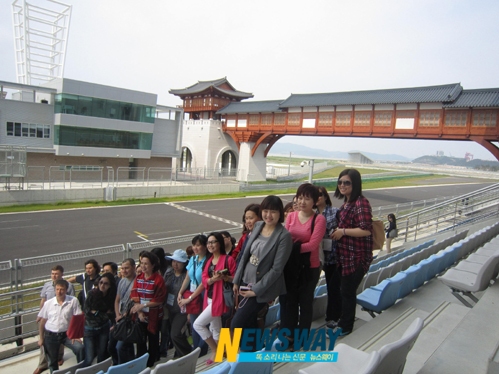 아시아 관광업계·기자단, F1코리아 팸투어