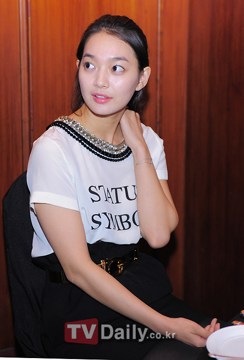 [TD포토] 신민아 '동그란 눈동자'