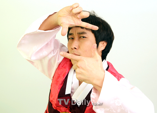 [TD포토] 달인 김병만 새해에도 재미있는 연기로 찾아 갈게요