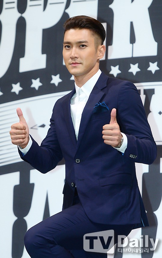 [TD포토] 슈퍼주니어 최시원 마마사타 따봉