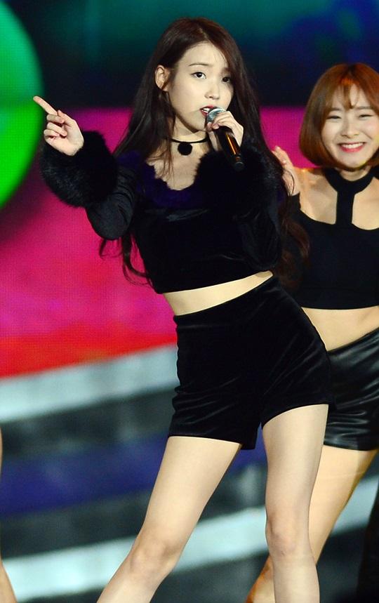 SBS 가요대전 아이유 스물셋 끝자락에서 스물셋 [TD포토]