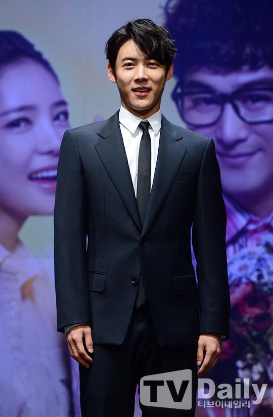 서프라이즈 유일 실제성격 바보 같은 면 많아, 물건 잘 흘리고 다닌다