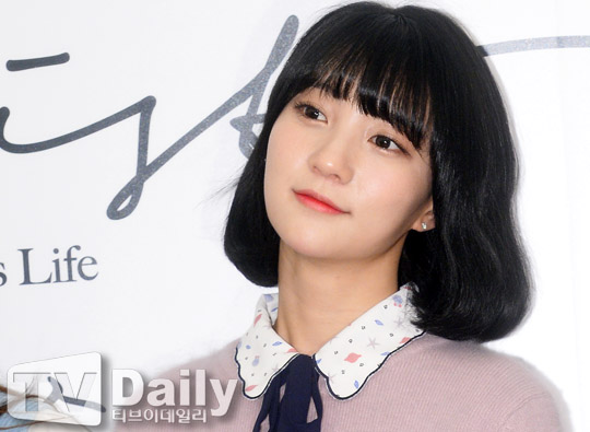 [TD포토] 오마이걸 비니 예쁘다 예뻐~