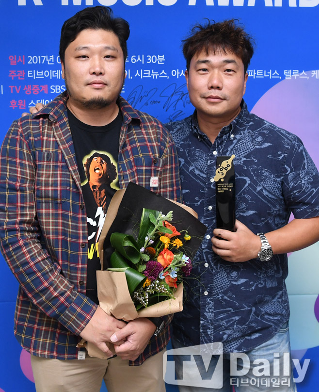[TD포토] 쟈니브로스 소리바다 어워즈 뮤직비디오 작품상 수상
