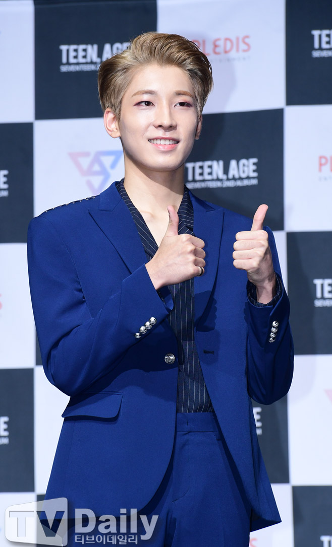 [TD포토]세븐틴 원우 따따봉