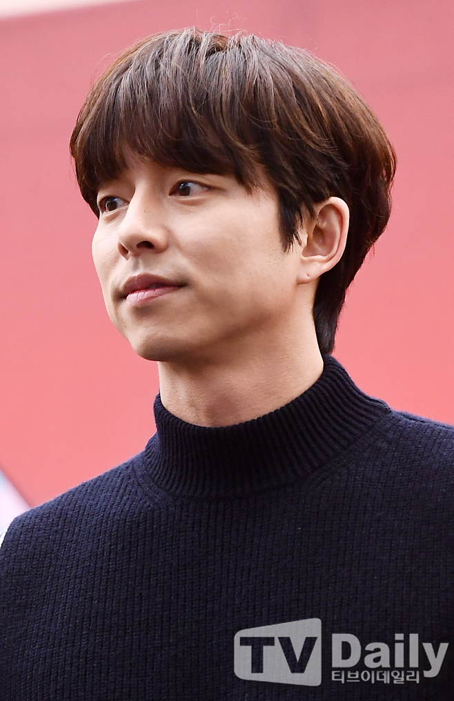 [TD포토] 공유 몰라보게 수척해진 얼굴