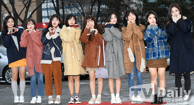 [TD포토] 프로스미나인 깜찍한 소녀들