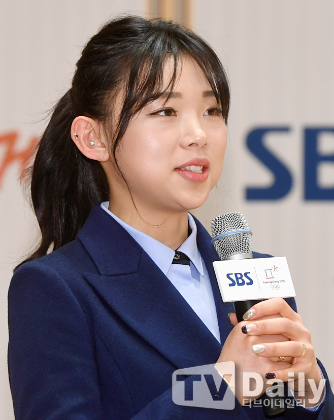 [TD포토] 이슬비 해설위원 '한국 컬링도 기대해주세요'