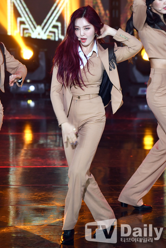 [TD포토] AOA 찬미 눈빛이 다했네