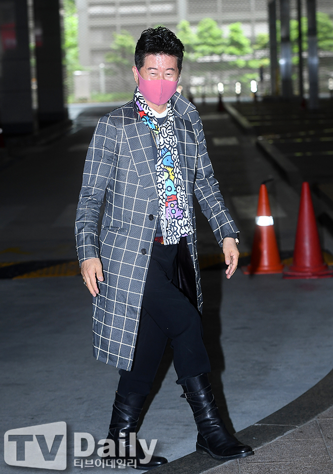 [TD포토] 태진아 머리부터 발끝까지 멋쟁이 패션