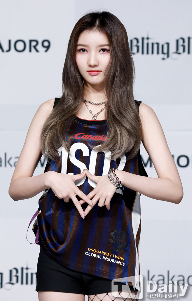 [TD포토] 블링블링 최지은 빠져드는 미모