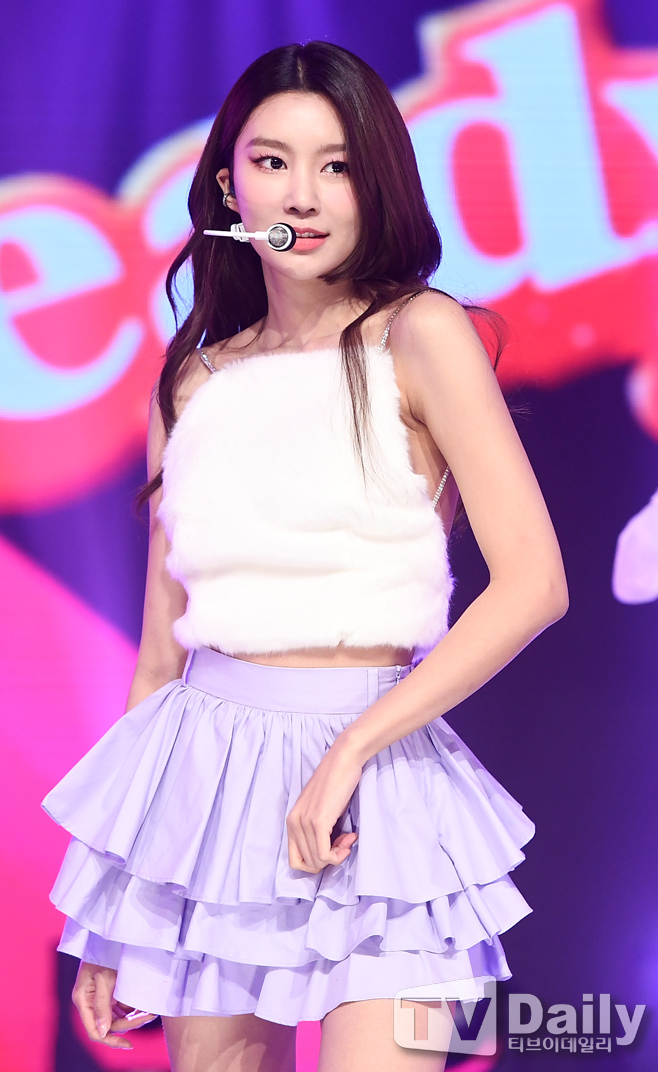 [TD포토] 모모랜드 혜빈 예쁨 한가득~