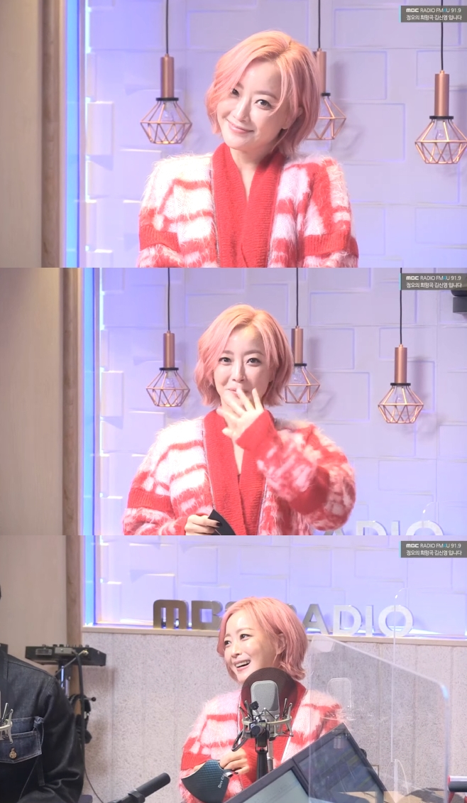 내일 김희선 핑크 머리 유지 비법, 송은이한테 전수받았다(정오의 희망곡)