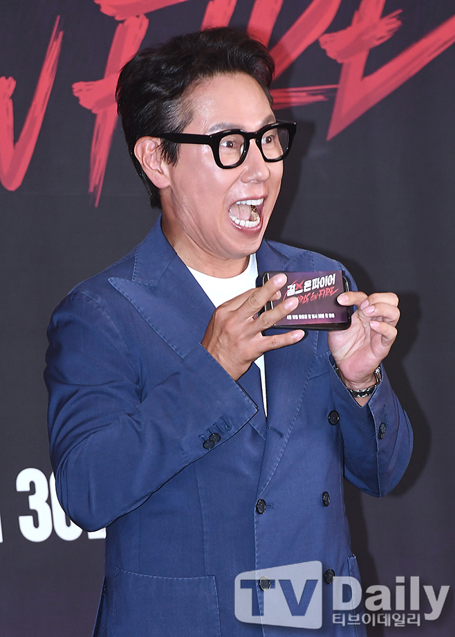 [TD포토] 윤종신 시청률 기대할게요