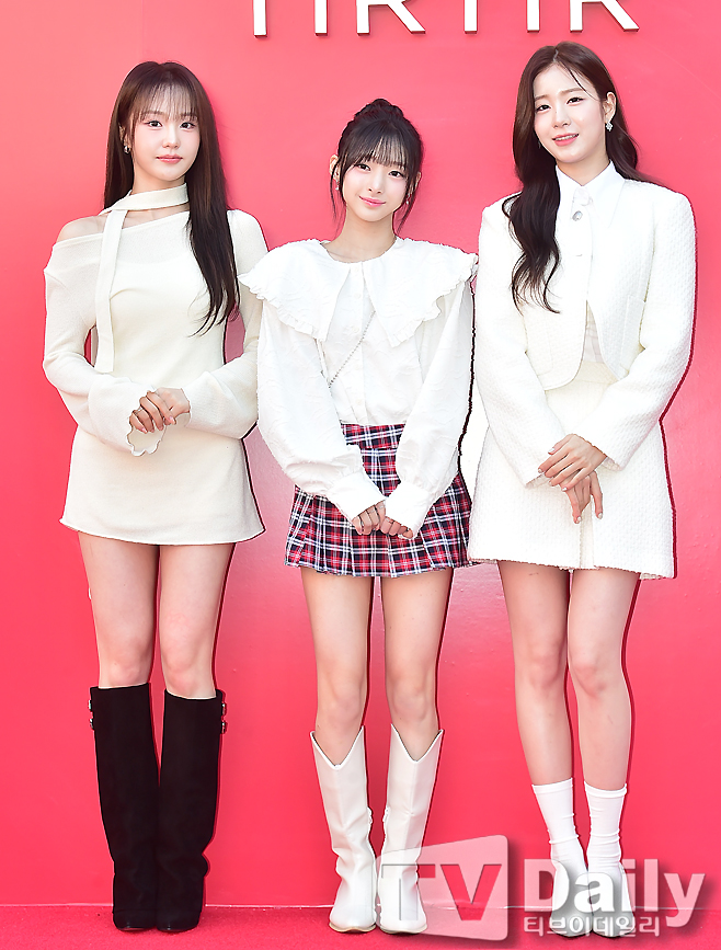 [TD포토] 우아 나나-우연 데뷔 예정 조혜린 응원 해주세요