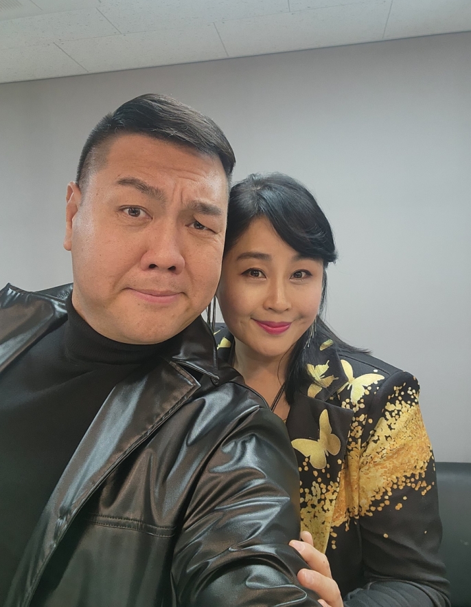 前 씨름선수 백승일 “와이프 홍주 난소암, 이겨낼 것”