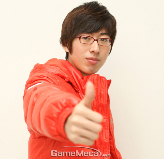 `국본` 정명훈, 이영호 밀어내고 KeSPA 1위 달성!