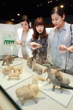 마사회-경기도박물관 ‘세계의 말 조각’ 특별전 개최